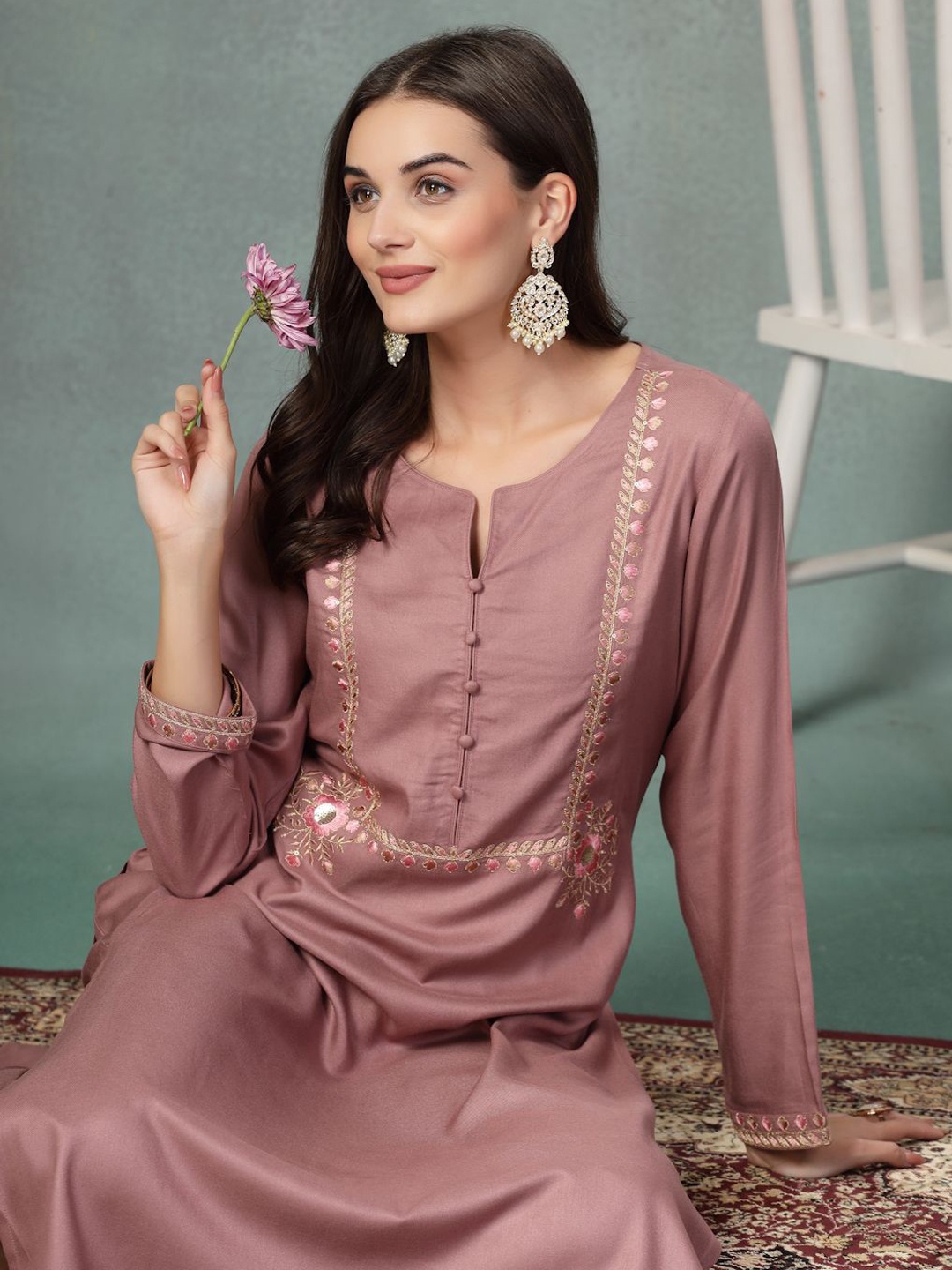 

Nayam By Lakshita Women Embroidered Regular Thread Work Kurta with Palazzos, Pink