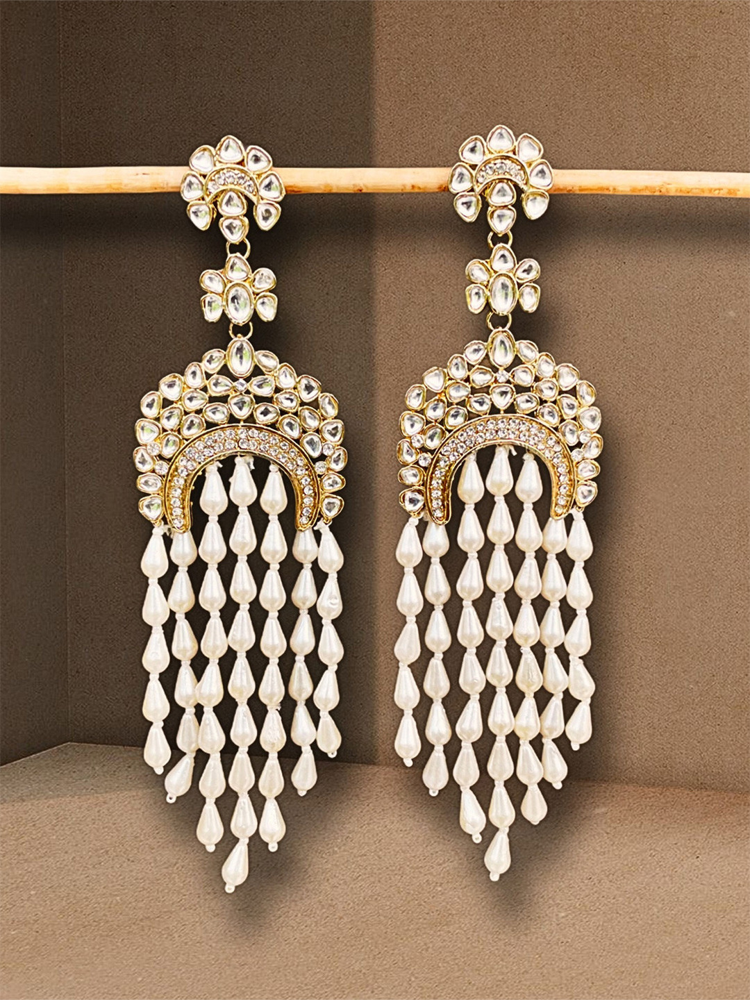 

UnfoldSelf Contemporary Ear Cuff Earrings, White