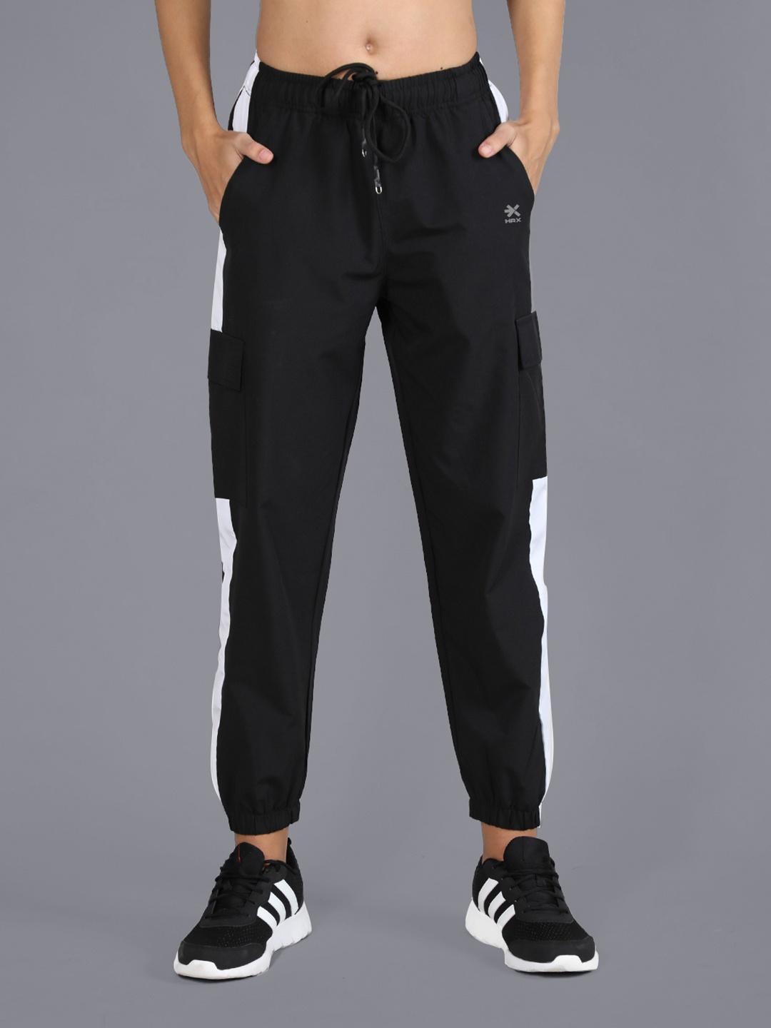 

HRX by Hrithik Roshan Women Colorblocked Rapid-Dry Training Joggers, Black