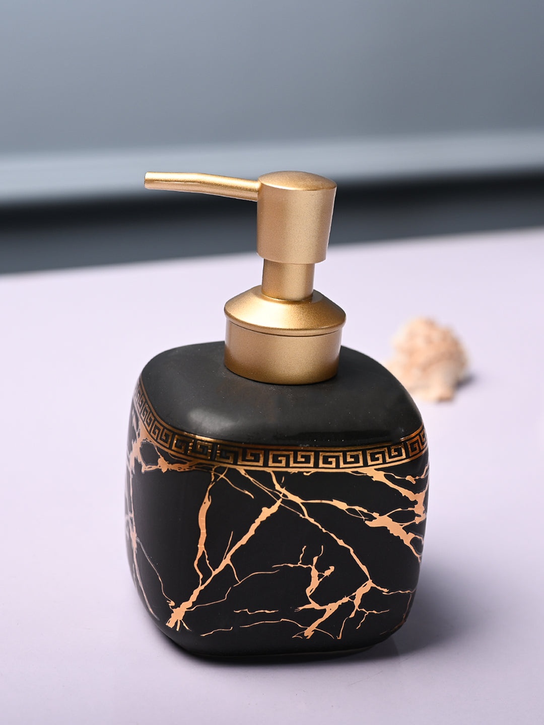 

MARKET99 Black & Gold-Toned Abstract Cylindrical Ceramic Waterproof Soap Dispenser 450 ml