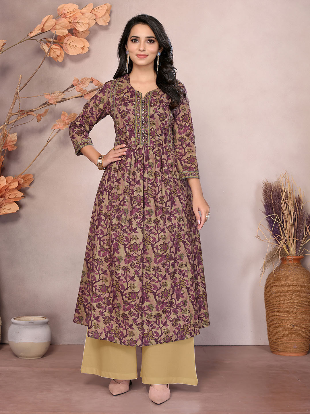

Rangita Women Embroidered Sequinned Anarkali Kurta, Purple