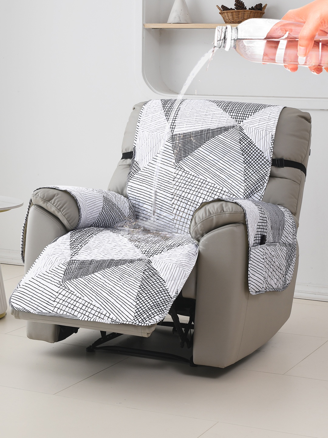 

HOKIPO White & Grey Printed Polyester Waterproof Recliner Sofa Cover