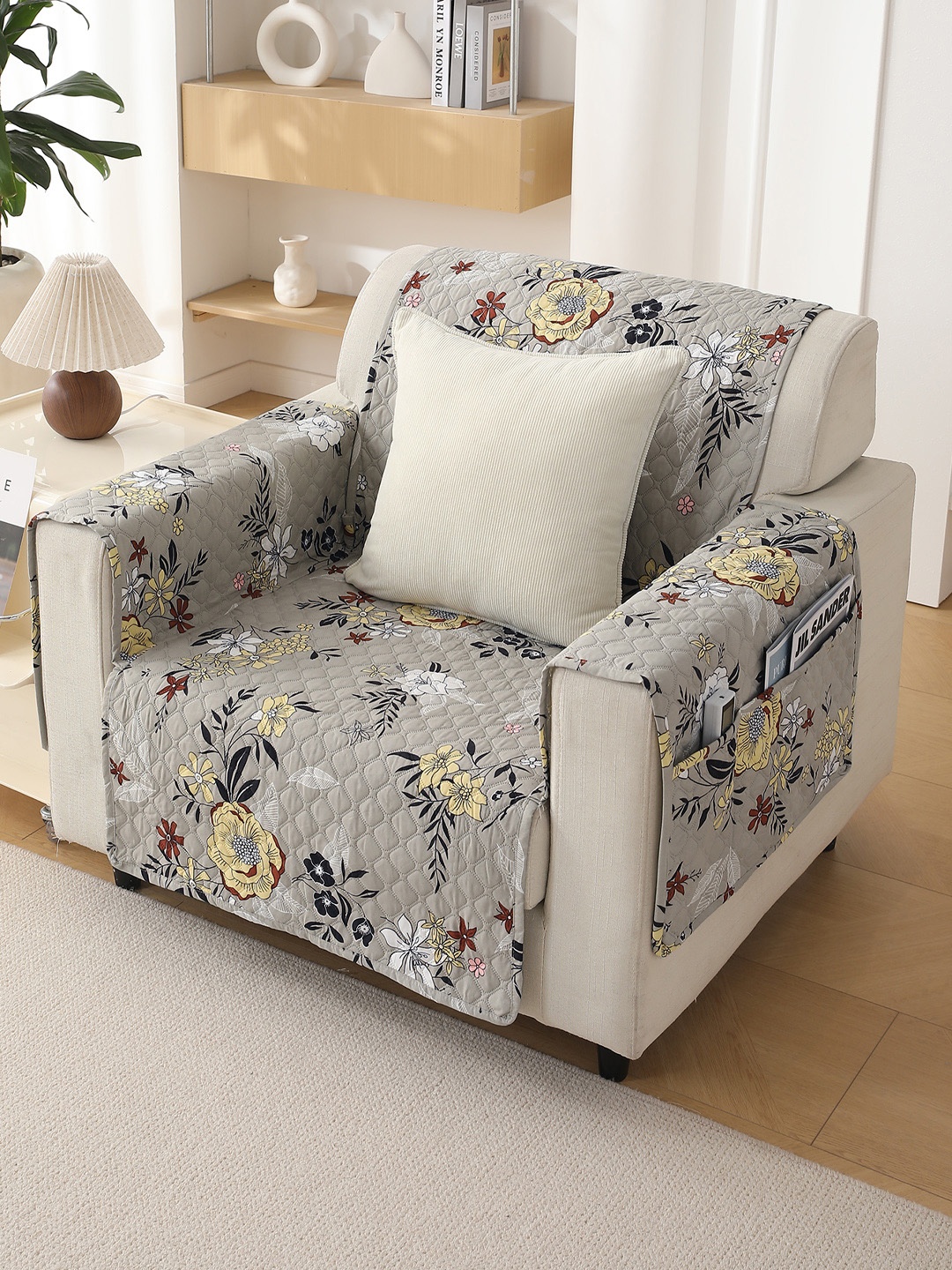 

HOKIPO Grey & Yellow Printed Polyester 1 Piece Sofa Cover