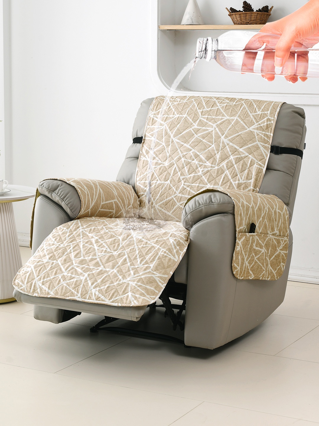 

HOKIPO Beige & White Polyester Waterproof Recliner Sofa Mat with Pockets
