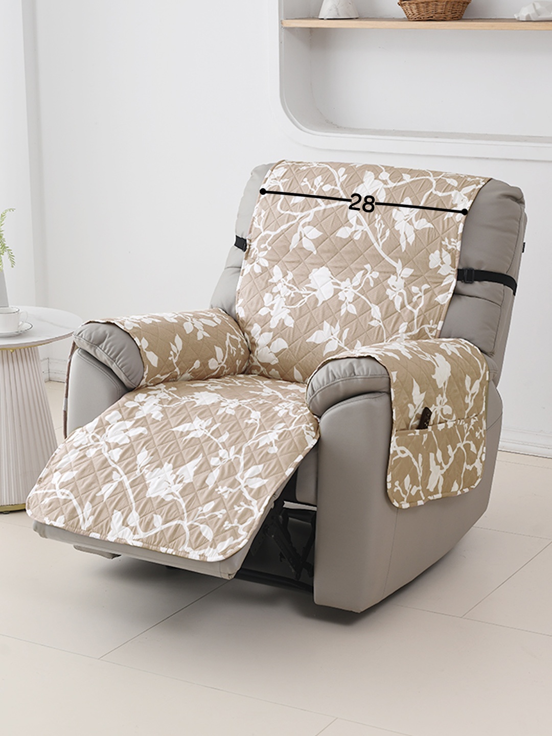 

HOKIPO Brown & White Printed Polyester Recliner Sofa Mat