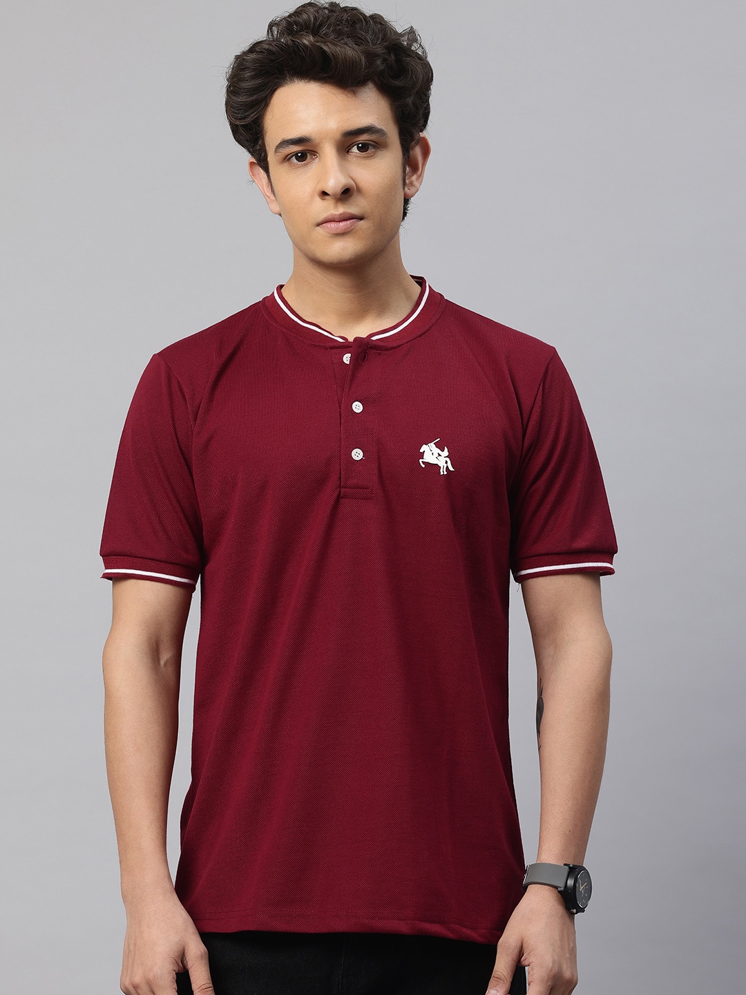 

POSHAX Stand Collar T-shirt, Maroon