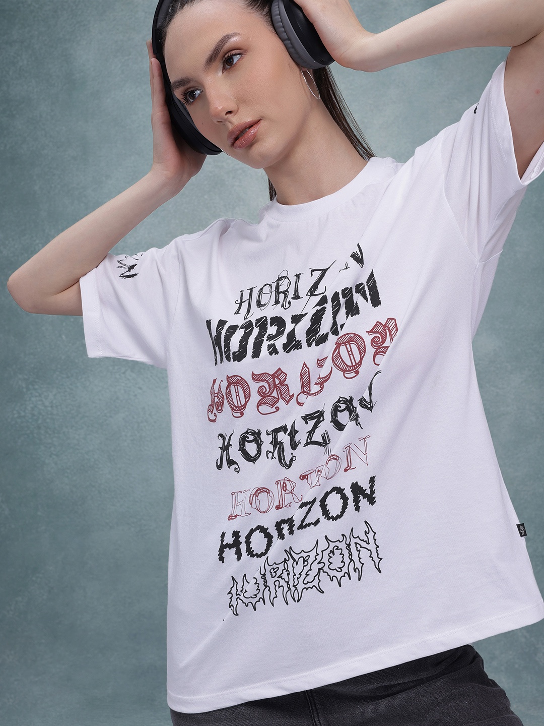 

The Roadster Life Co. Typography Printed Drop-Shoulder Sleeves T-shirt, White