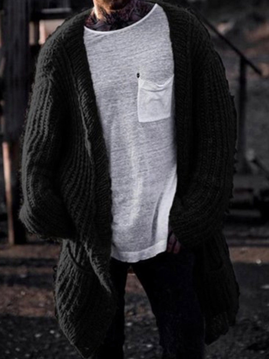 

Mast & Harbour Men Cable Knit Longline, Black