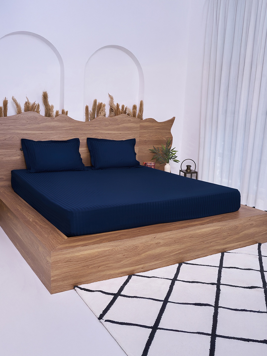 

BELIHODE Navy Blue Striped 300 TC Fitted Cotton King Bedsheet Set