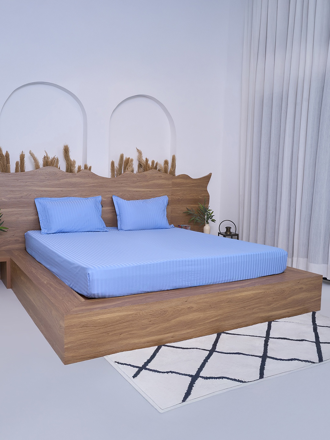 

BELIHODE Premium Blue Striped Fitted Cotton 300 TC King Bedsheet Set
