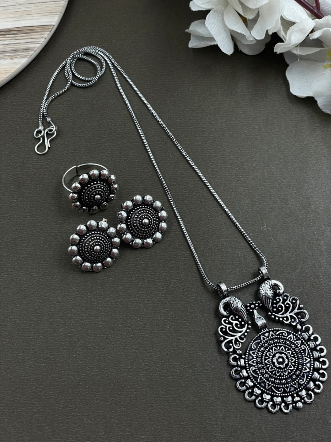 

NAMAN ARTS Silver Plated Oxidised Jewellery Set