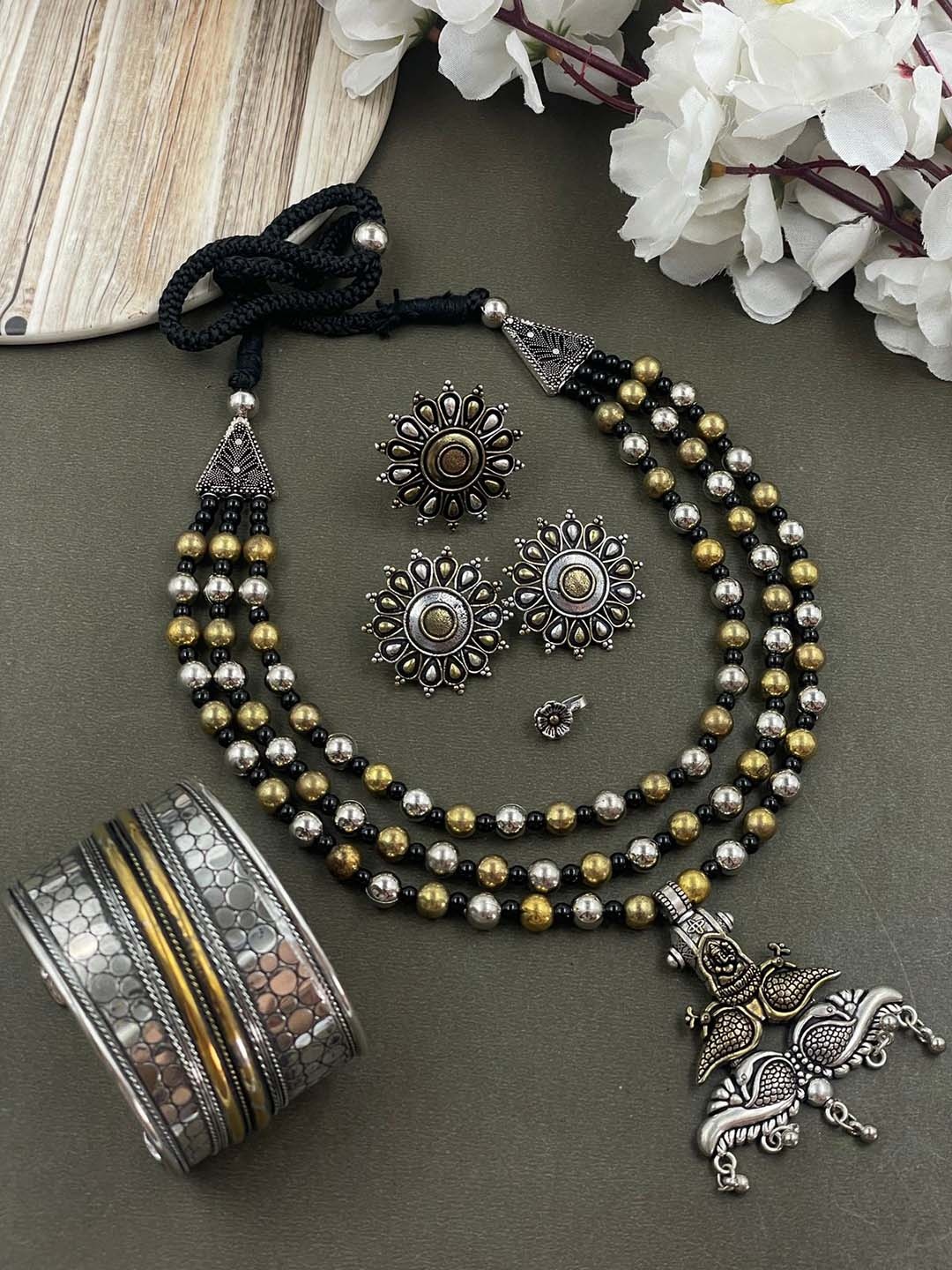 

NAMAN ARTS Silver Plated Oxidised Jewellery Set, Gold