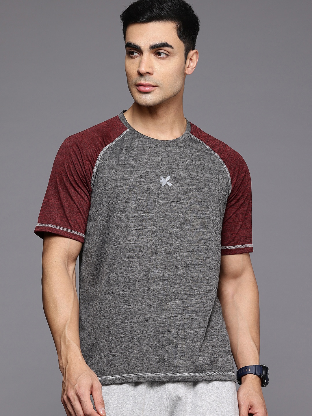 

HRX by Hrithik Roshan Men Rapid-Dry Sports T-shirt, Grey