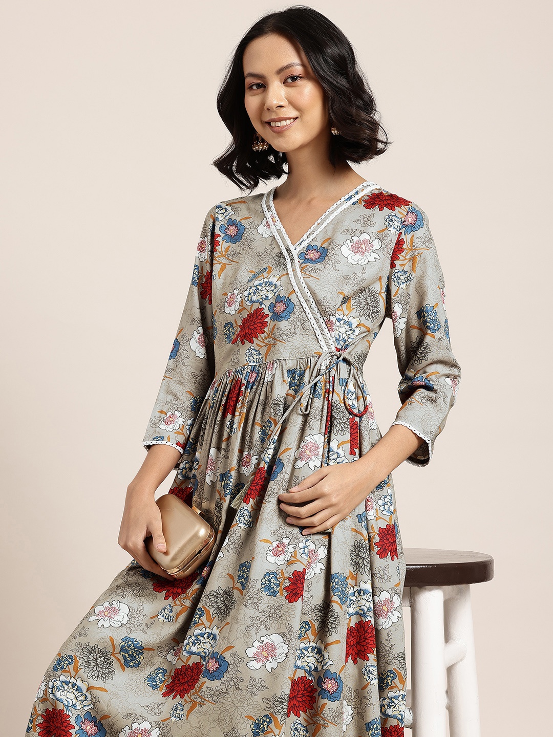 

HERE&NOW Floral Printed Angrakha Kurta with Trousers, Grey