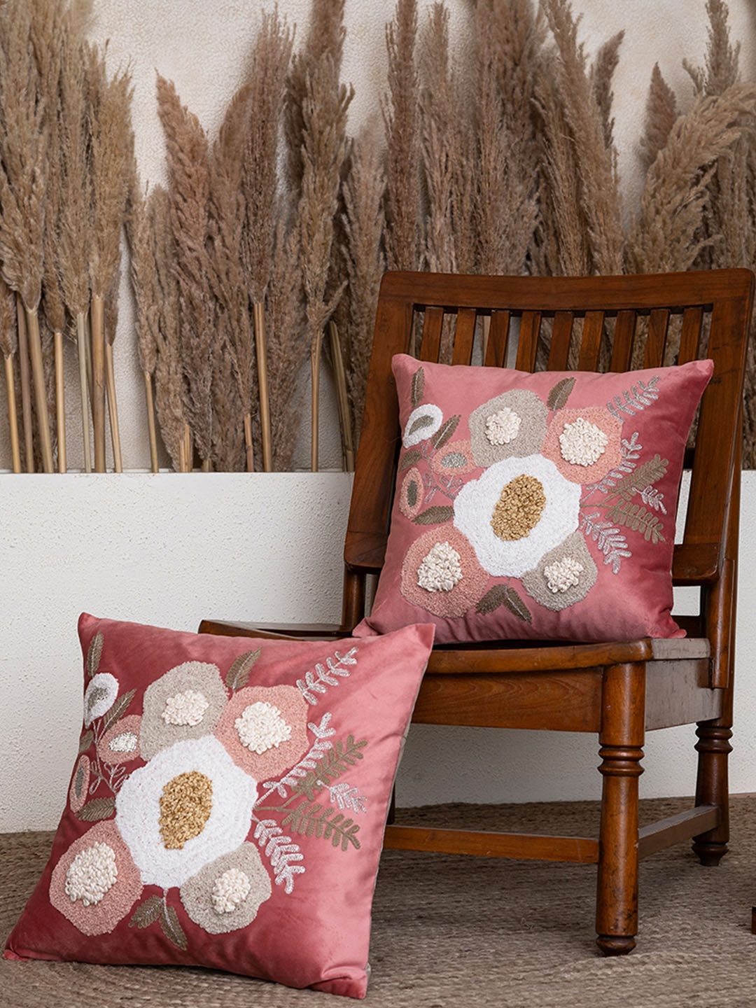 

BELIHODE Set of 2 Blush Blooming Euphoria Hand Embroidered Cushion Cover, Pink