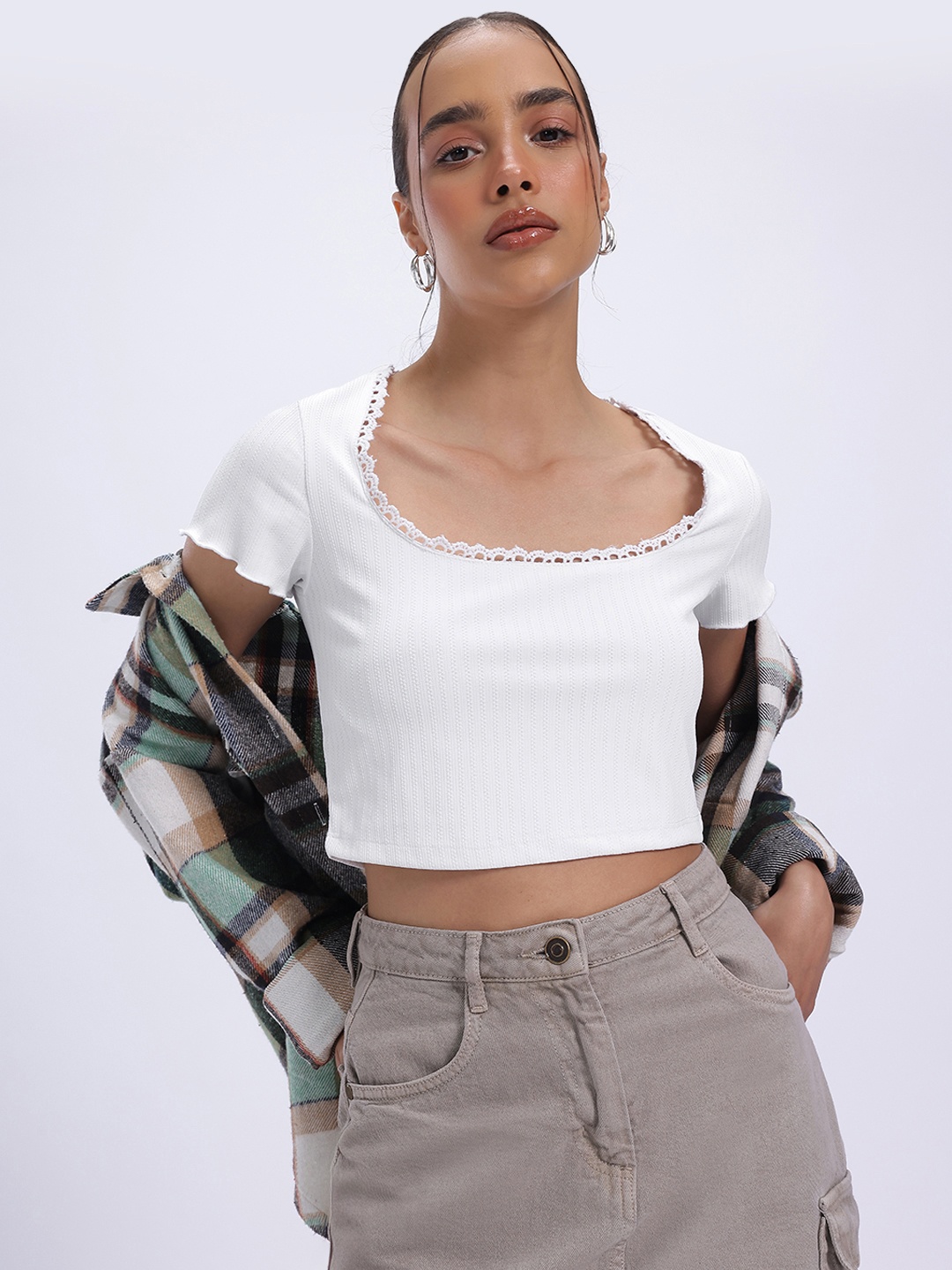 

glitchez Skinny Silhouette Vertical Stripes Embroidered Crop Top, White