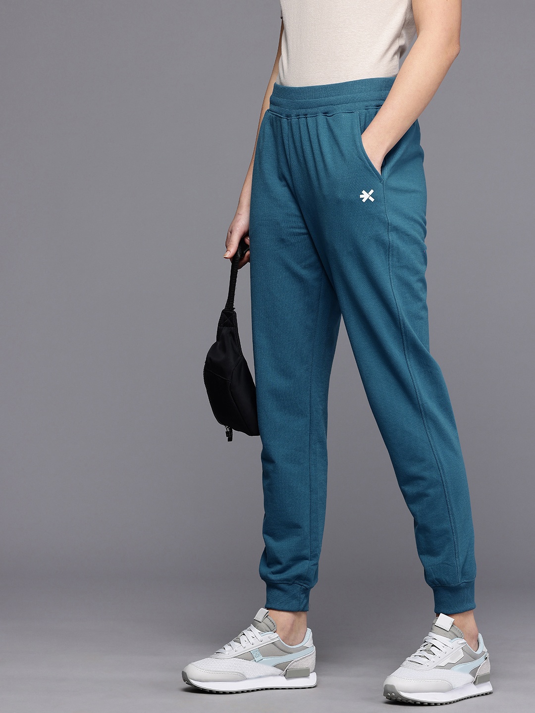 

HRX by Hrithik Roshan Women Lifestyle Joggers, Teal