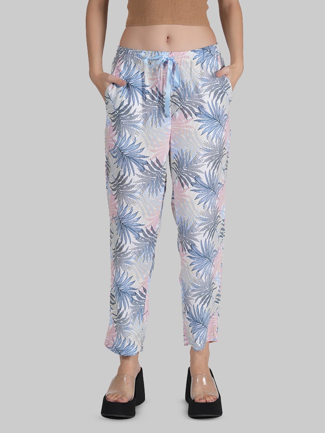 

Style Shoes Women Printed Mid-Rise Lounge Pants, Blue