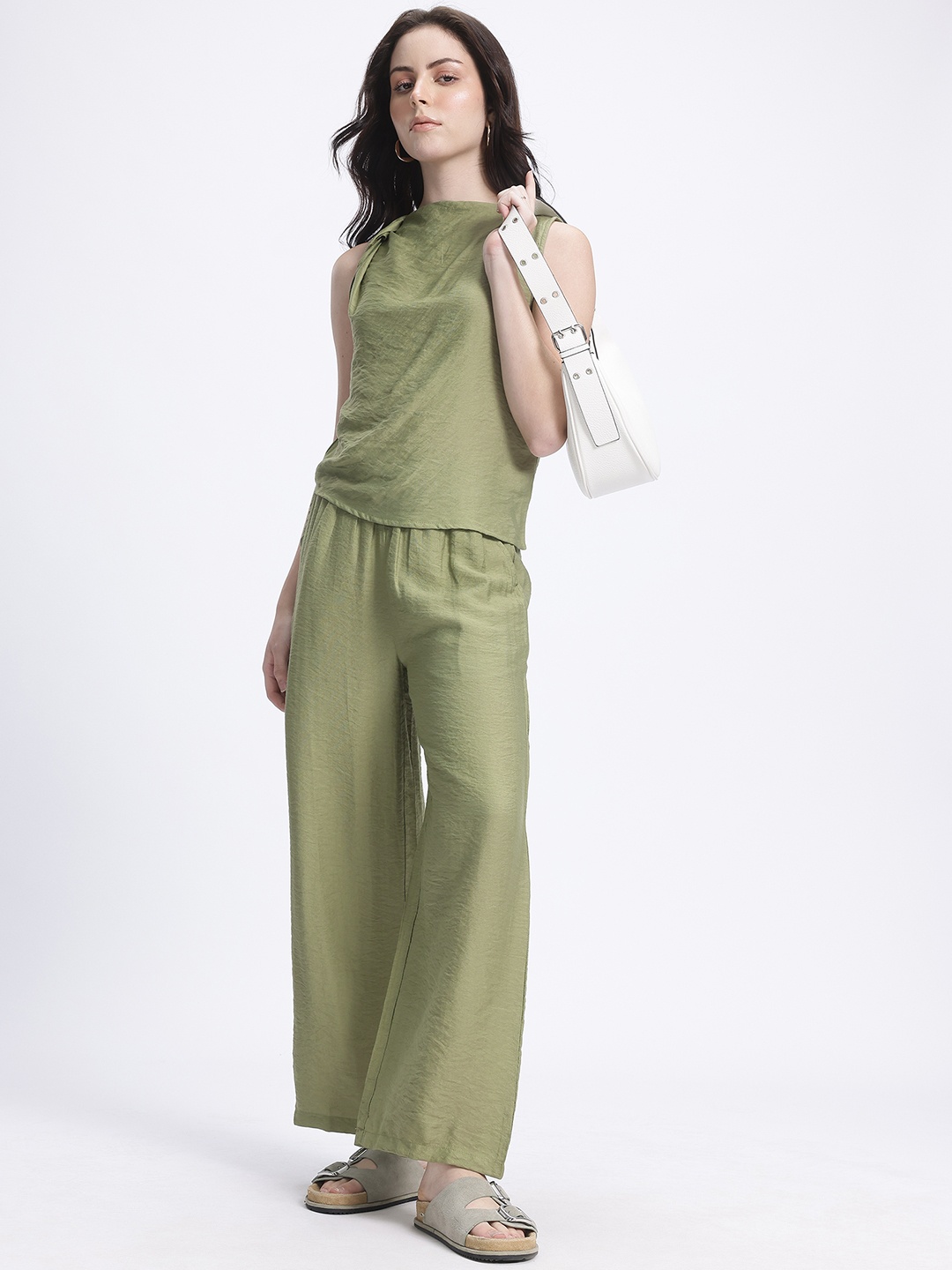 

glitchez All-Purpose Style Crinkled Effect Twisted Detail Top With Trousers, Green
