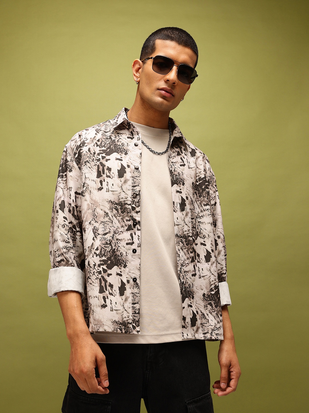 

glitchez Prowler Prints Relaxed Shirt, Grey