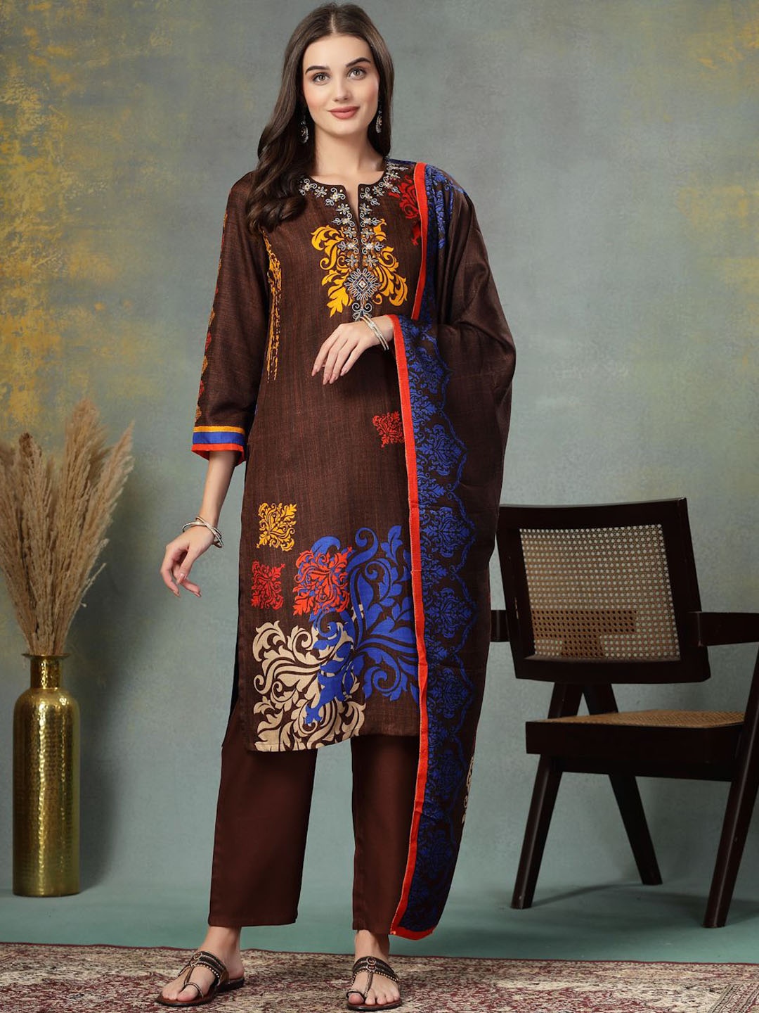 

Nayam By Lakshita Women Floral Printed Regular Kurta with Palazzos & With Dupatta, Brown