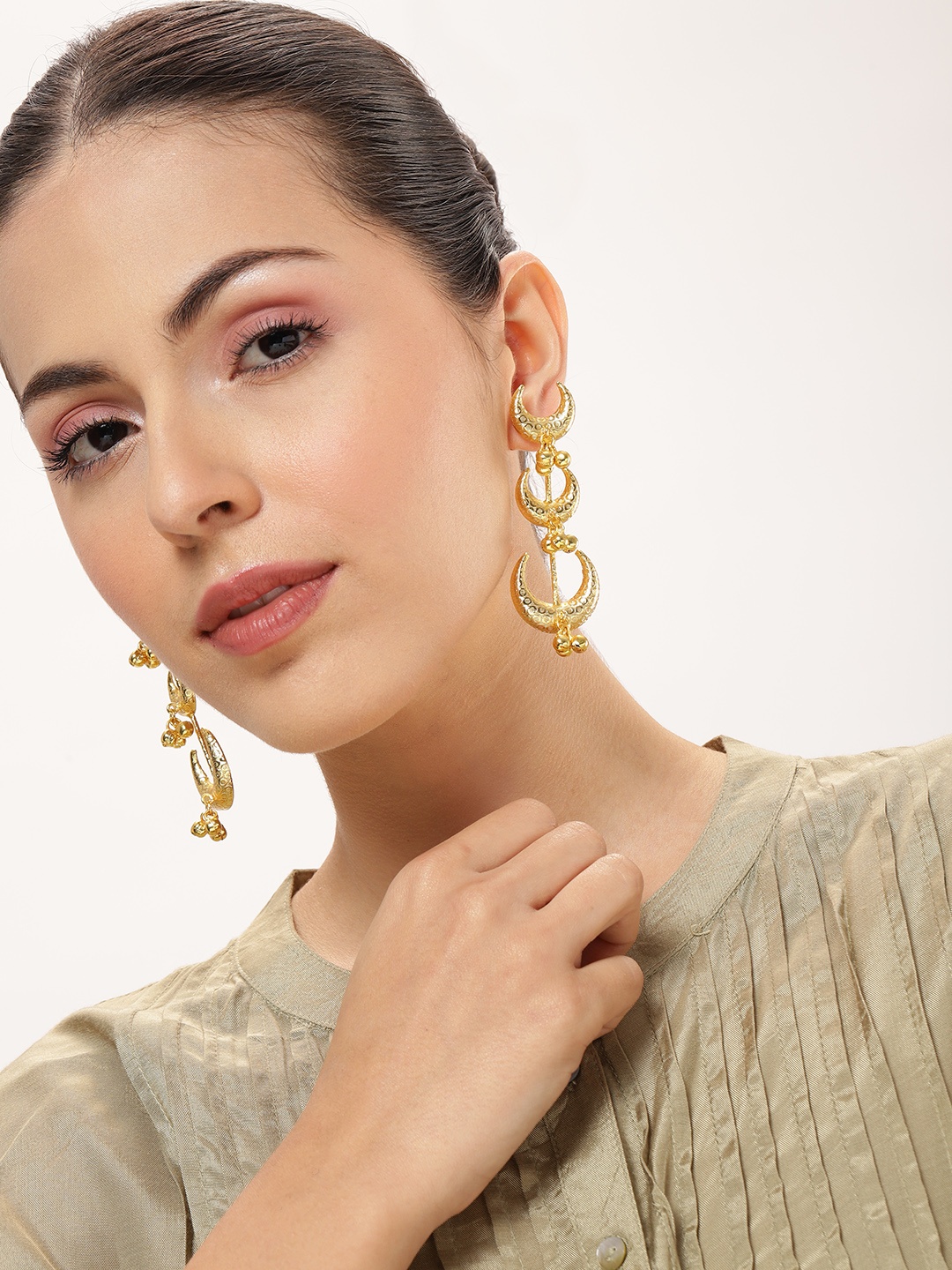 

VIVAZS Gold Plated Contemporary Chandbalis Earrings