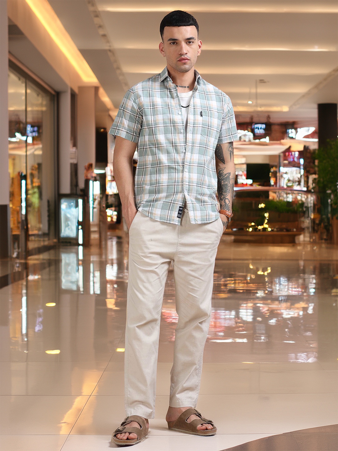 

HOUSE OF MAHNOTS Men Classic Opaque Checked Casual Shirt, Green