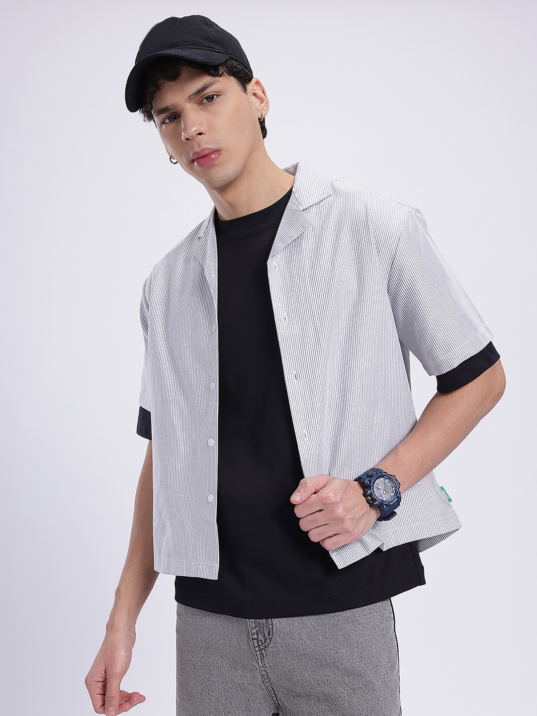 

glitchez Classic Cuban Pinstriped Bowling Shirt, White
