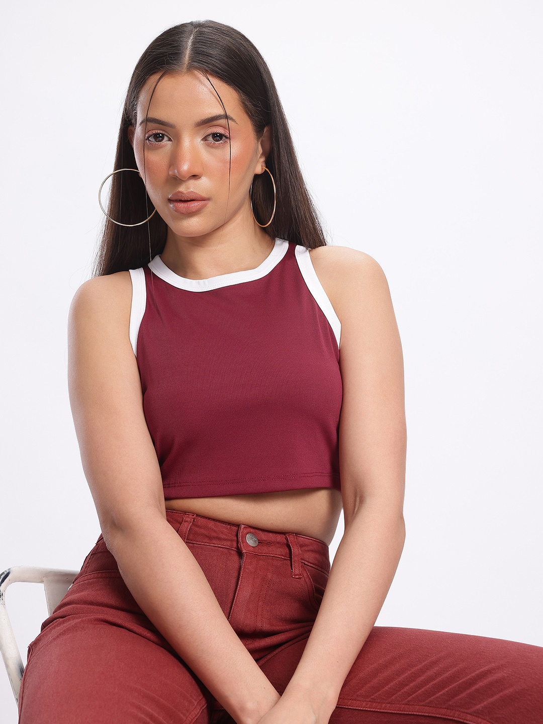 

glitchez Edgy Twist Contrast Trim Crop Fitted Top, Maroon