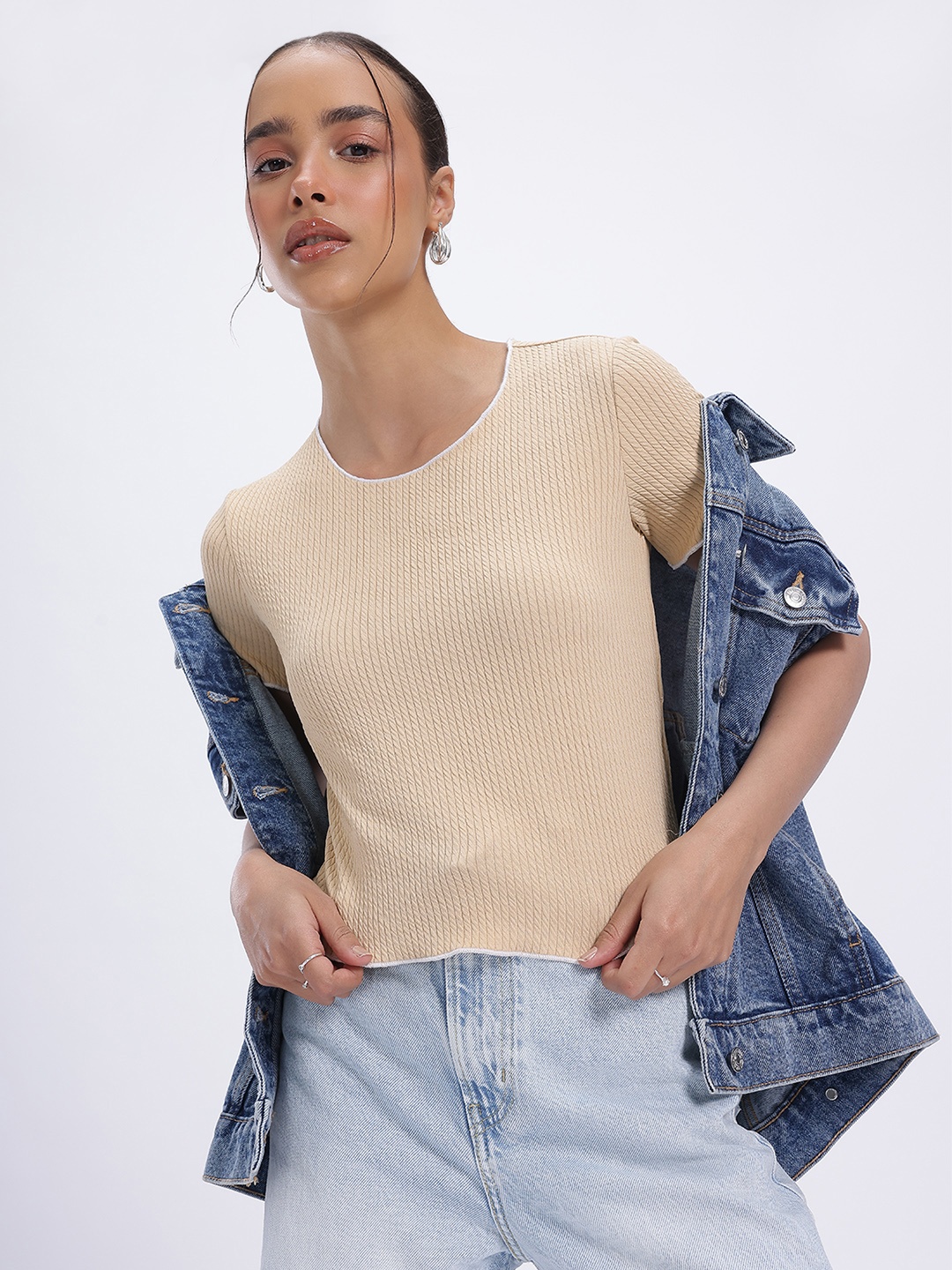 

glitchez Ribbed Bliss Textured Crop Fitted Top, Beige