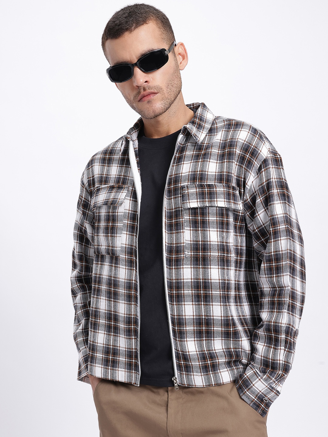 

glitchez Checked Relaxed Fit Shacket, White