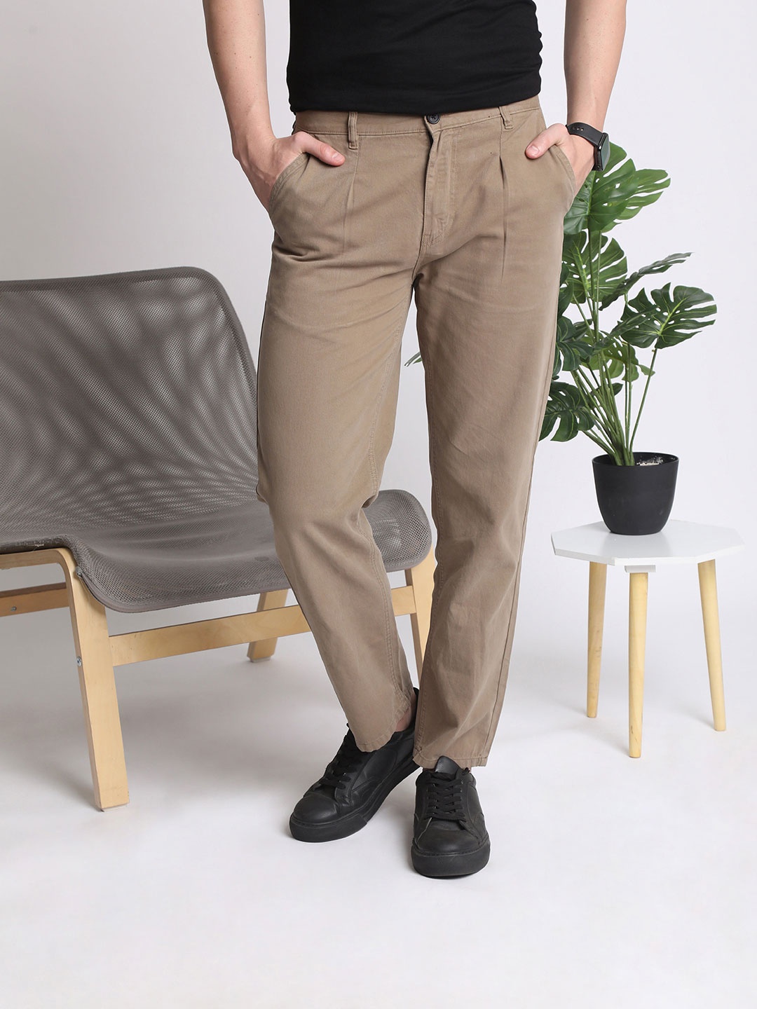 

IVOC Men Relaxed Loose Fit Chinos Trousers, Brown