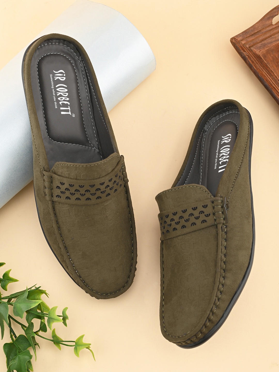 

Sir Corbett Men Suede Loafers, Olive