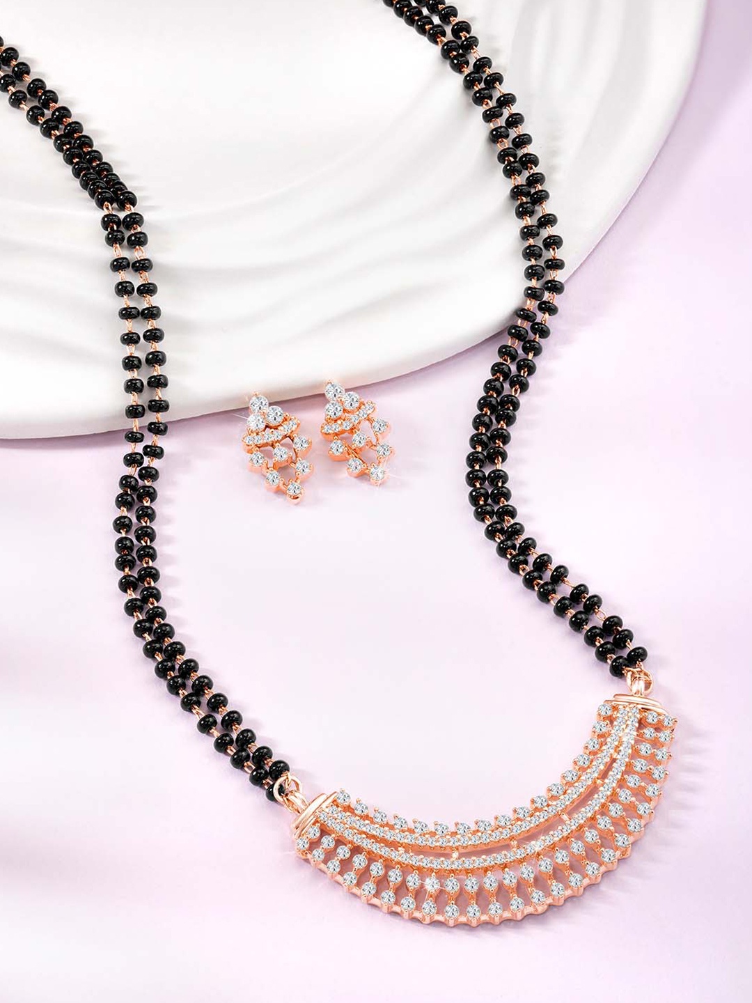 

Peora Rose Gold-Plated Artificial Stones Mangalsutra