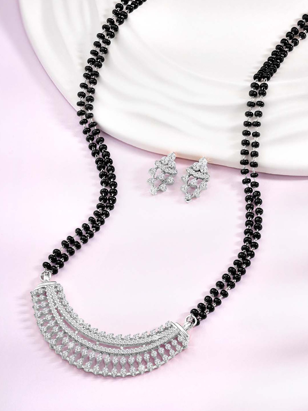 

Peora Silver-Plated Artificial Stones Mangalsutra