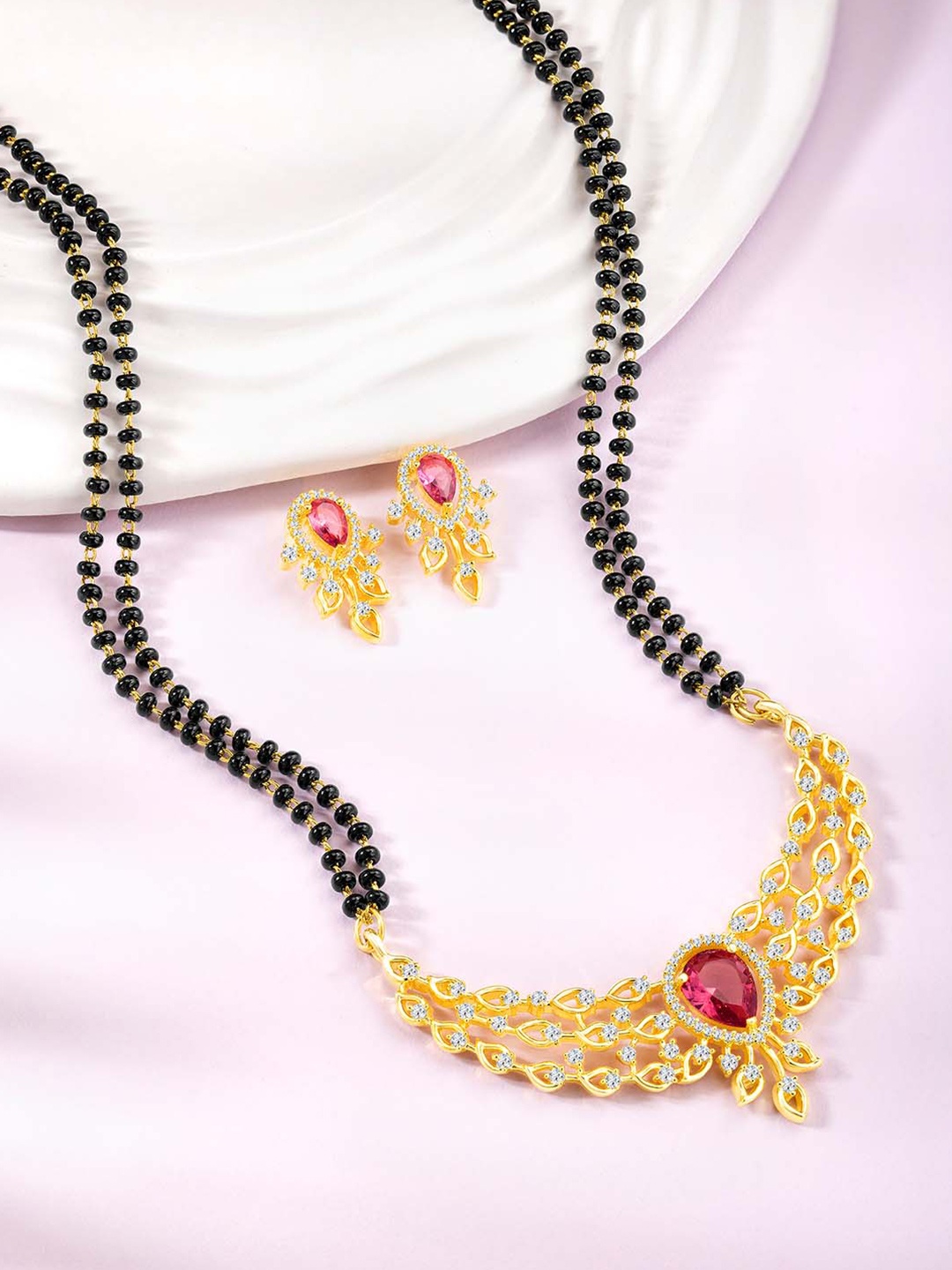 

Peora Gold-Plated Artificial Stones Mangalsutra