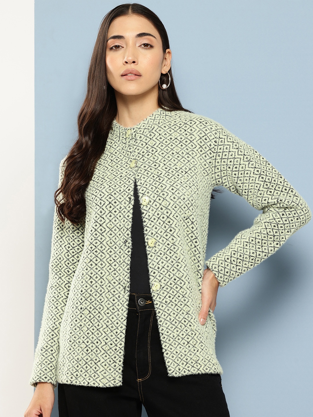 

Aarika Geometric Printed Woollen Cardigan with Embellished Detail, Green