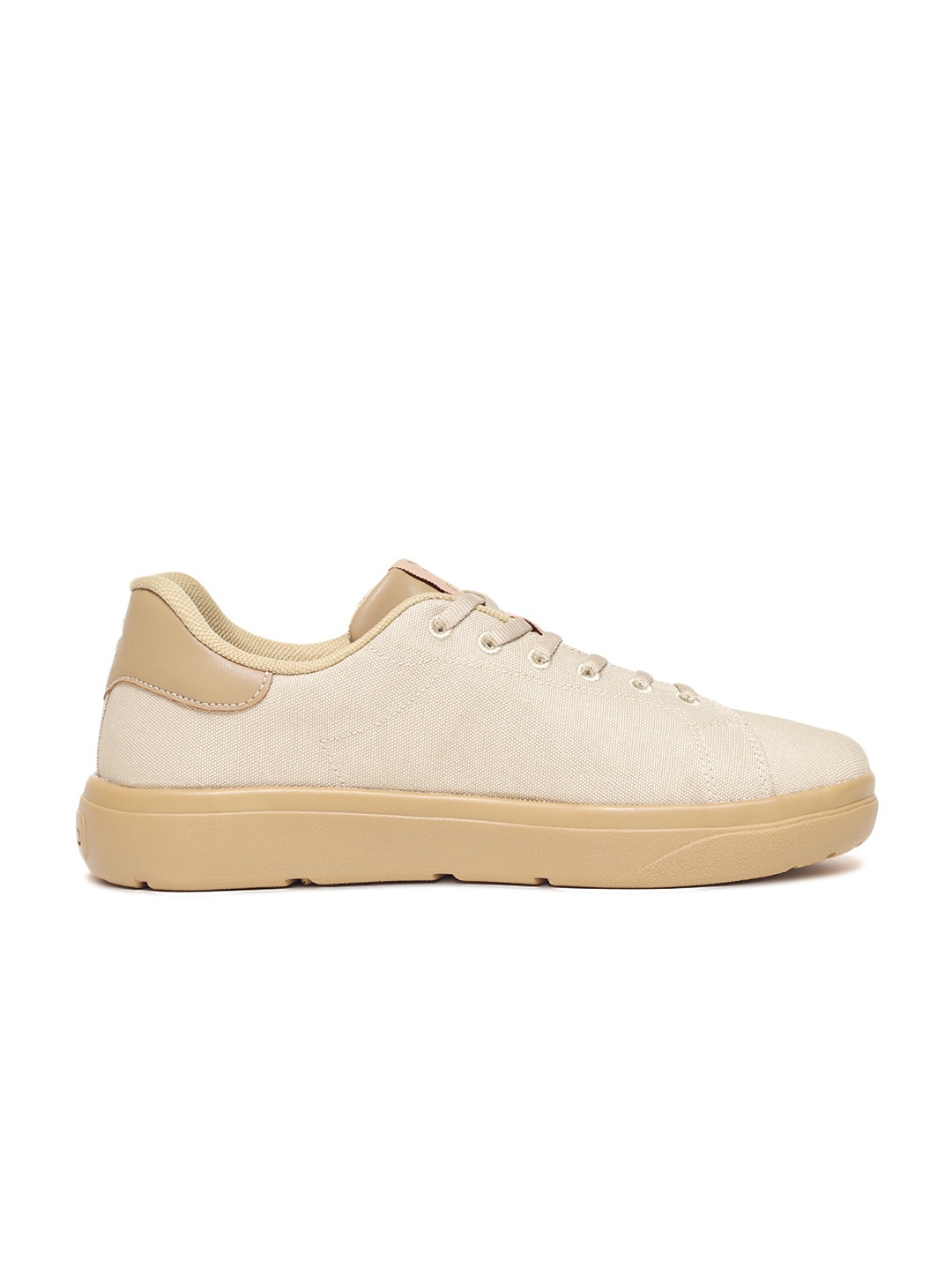 

plaeto Men Sneakers, Beige