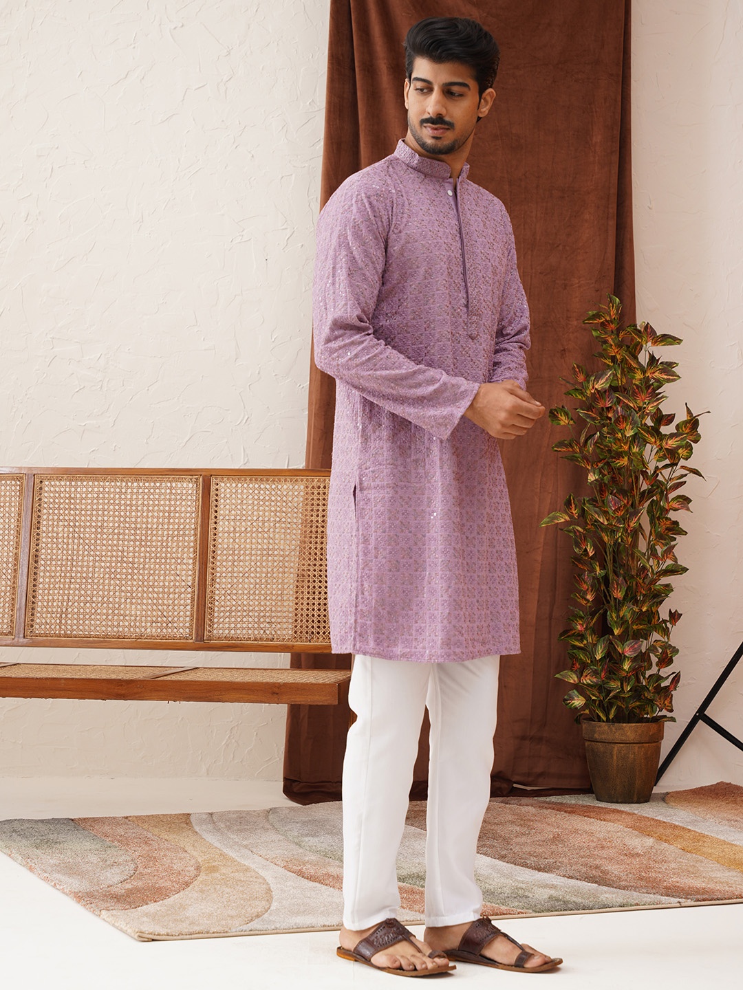 

Jompers Men Embroidered Regular Sequinned Kurta with Pyjamas, Purple
