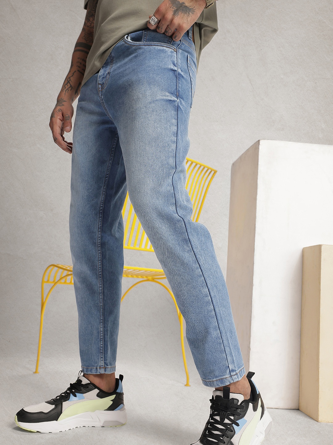 

WROGN Men Slim Ankle Fit Heavy Fade Stretchable Jeans, Blue