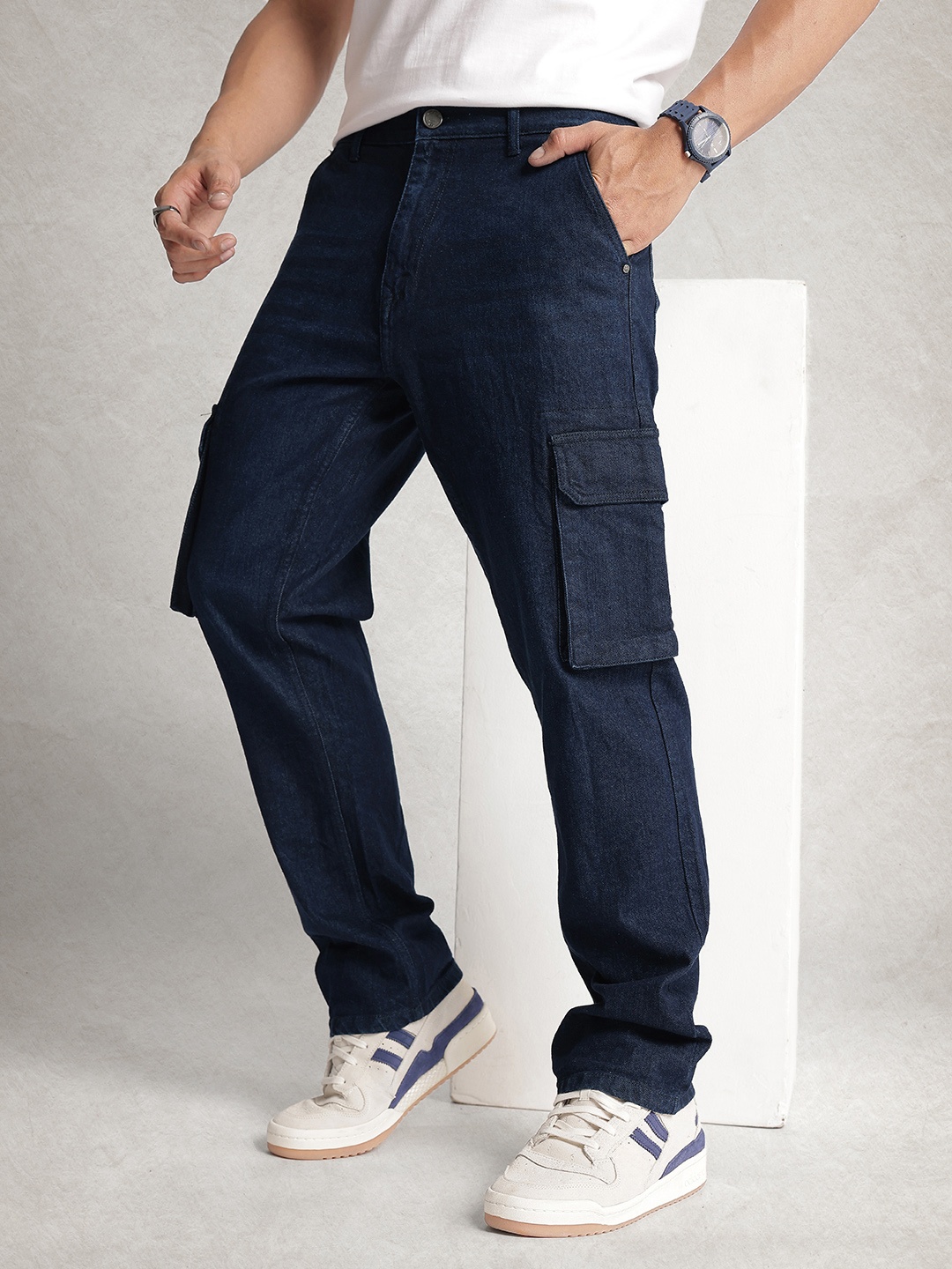 

WROGN Men Anti Cargo Fit Stretchable Jeans, Navy blue