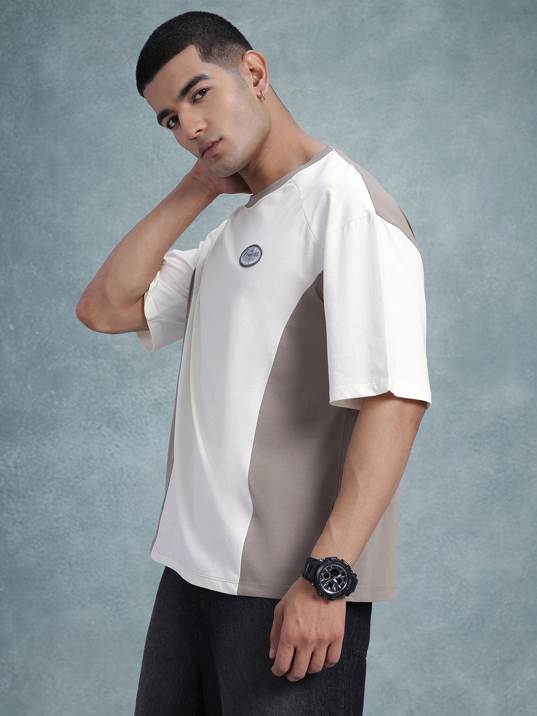 

The Roadster Life Co. Colourblocked Drop-Shoulder Sleeves Pure Cotton Relaxed Fit T-Shirt, Cream