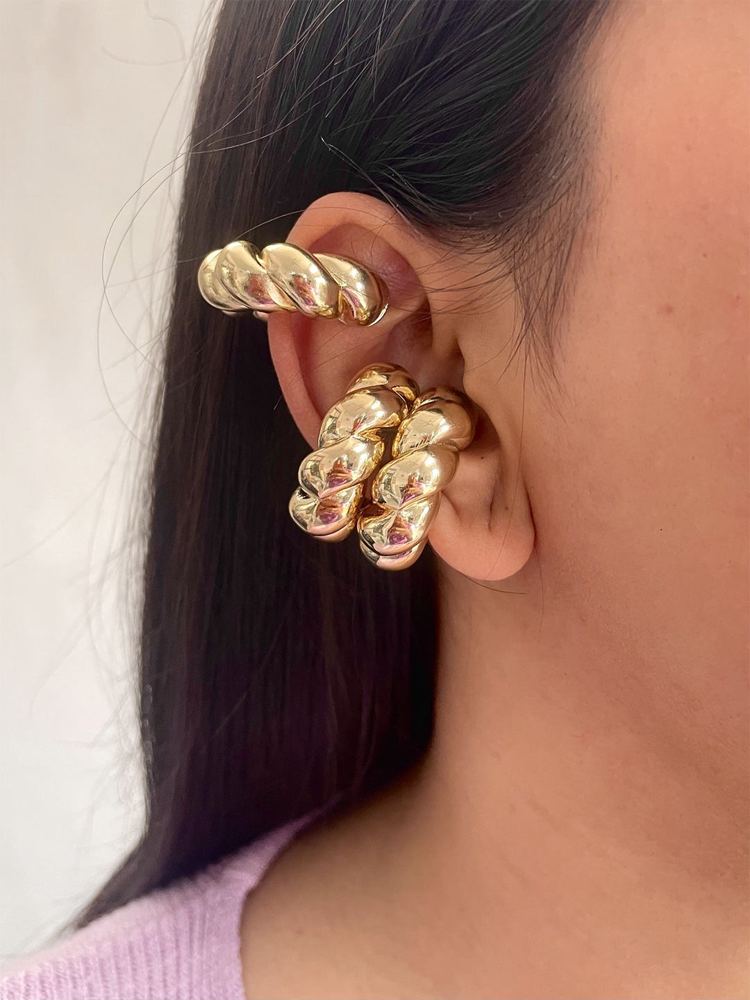 

ISHKAARA Contemporary Ear Cuff Earrings, Gold