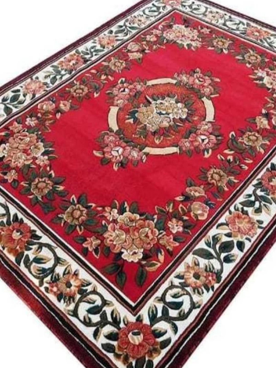 

Samjeeda Handloom carpets Black Geometric Anti-Skid Polyester Carpet