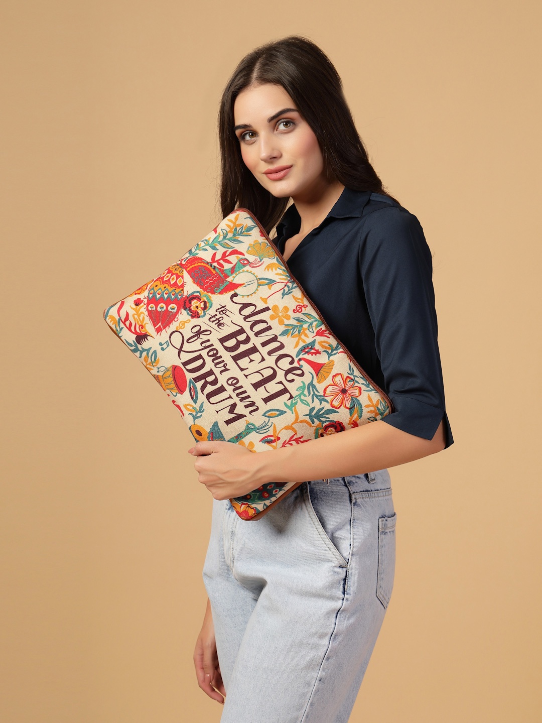 

DressBerry Floral Printed PU Structured Shoulder Bag with Tasselled, Multi