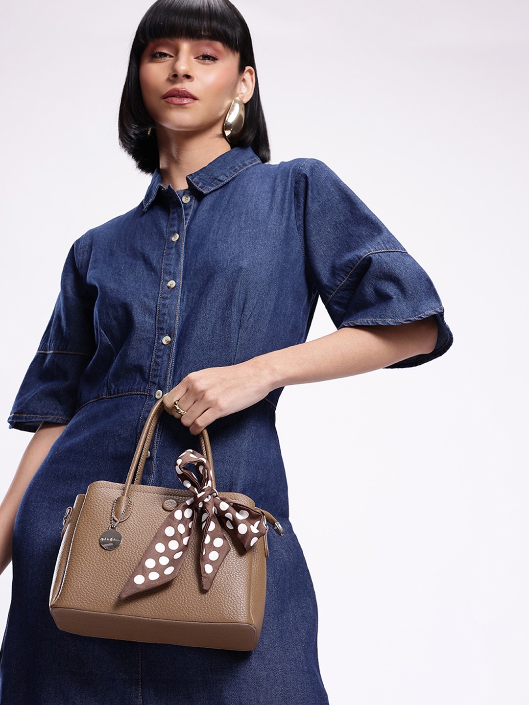 

Mast & Harbour Structured Handheld Bag with Bow Detail, Brown