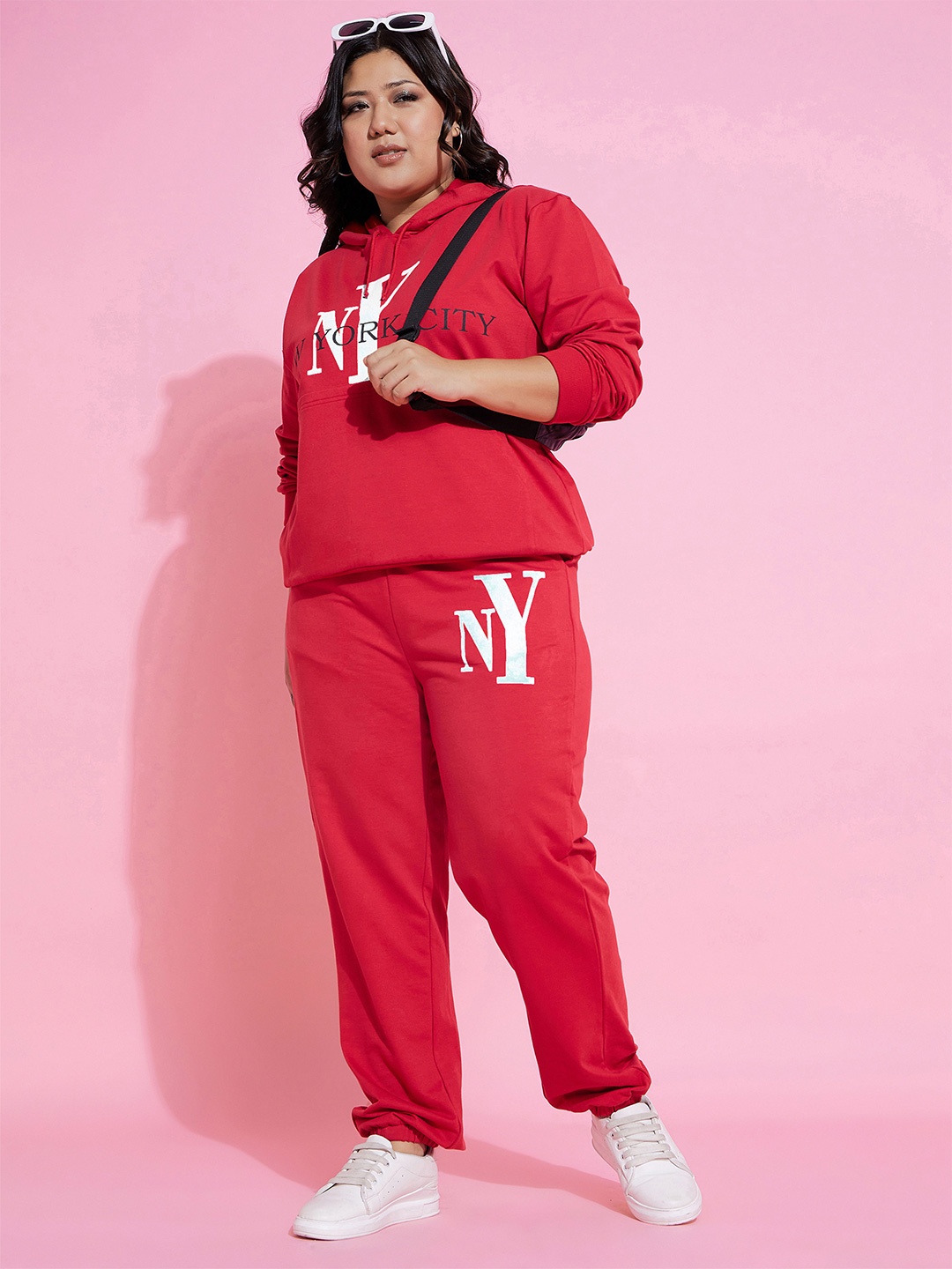 

SASSAFRAS Curve Hooded Neck Sweatshirt & Joggers Co-Ords, Red