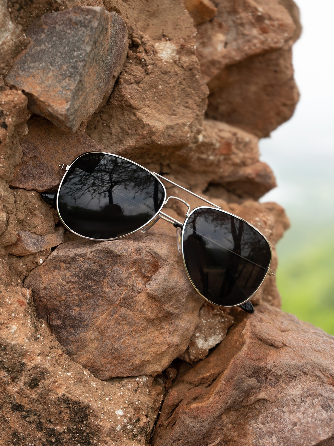 

ROYAL SON Unisex Aviator Sunglasses with UV Protected Lens RS007AV-R1, Black