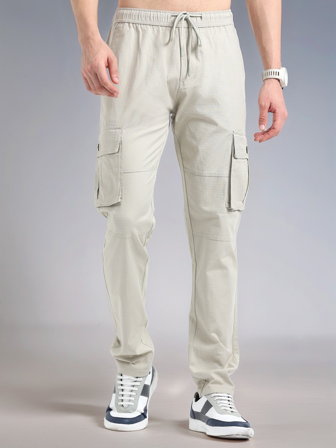 

NEVER NEUD Men Relaxed Breeze Cargos Trousers, Cream