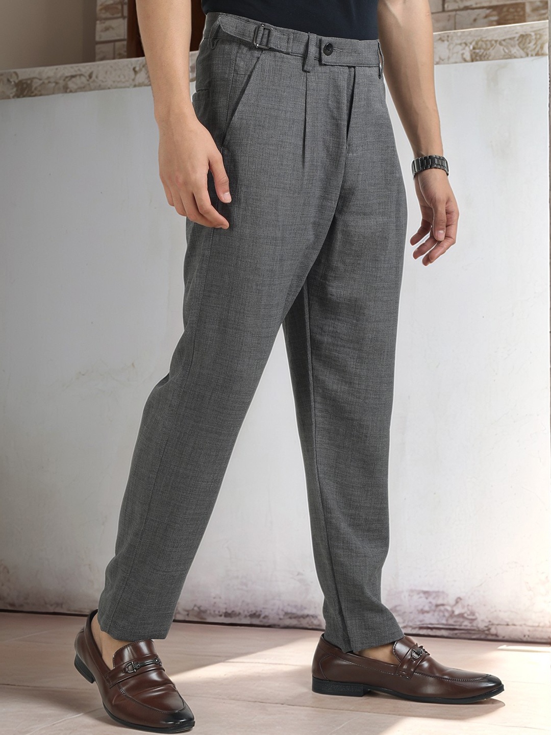 

NEVER NEUD Men Relaxed Air Linen Summer Pleated Trousers, Grey